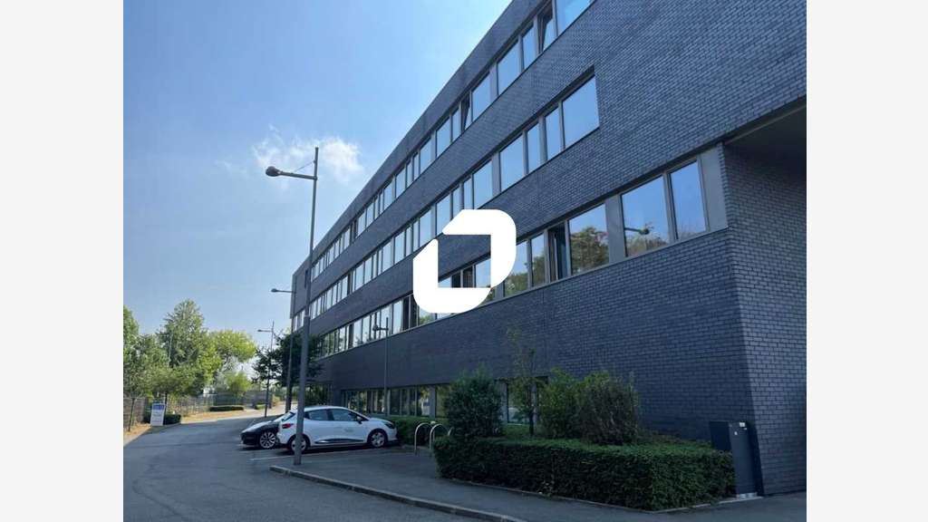 A louer Bureaux 350m² Wasquehal