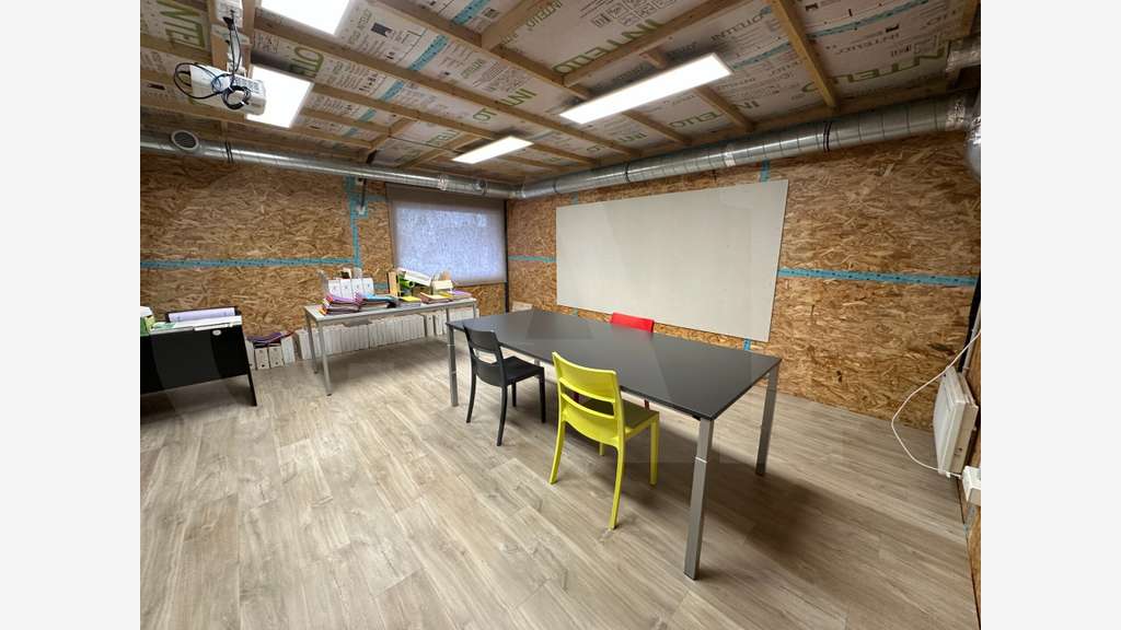 A louer bureaux de 120m² à Yffiniac