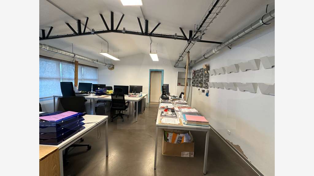 A louer bureaux de 120m² à Yffiniac