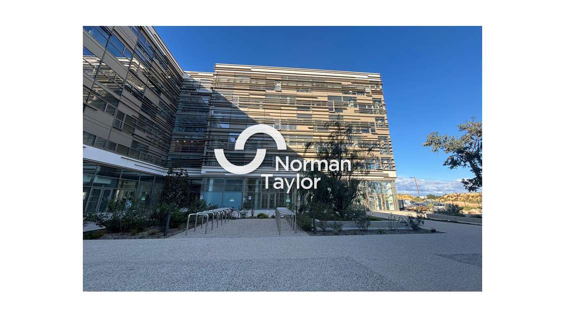 A louer bureaux 358m² à Montpellier ZAC Cambacérès