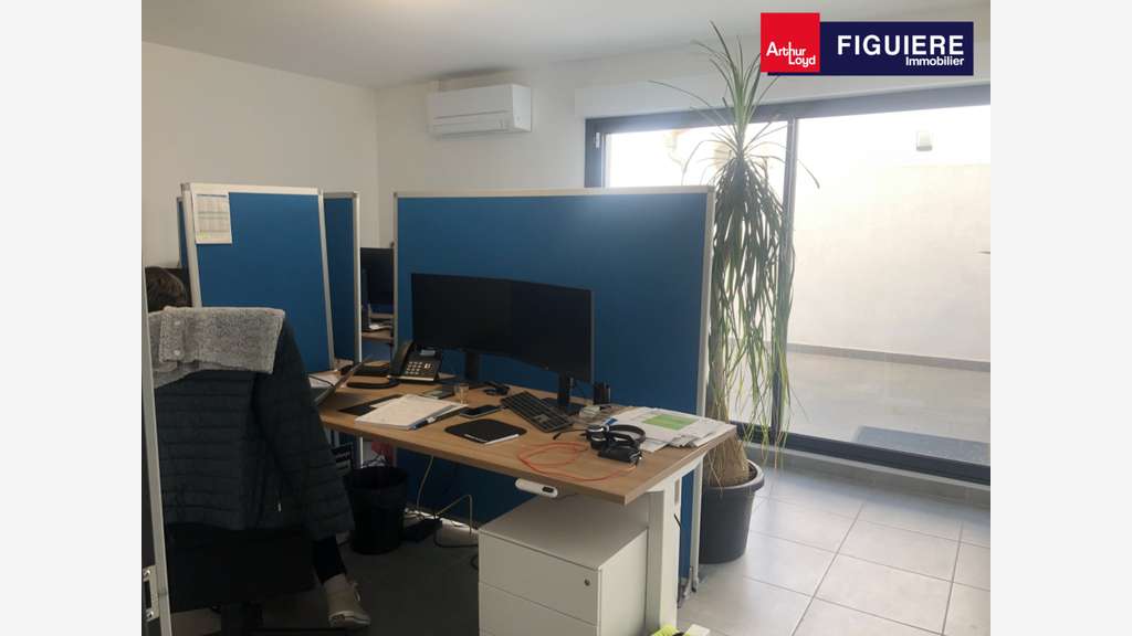 A louer bureaux 80m² R+2 à Salon ZAC de Gandonne