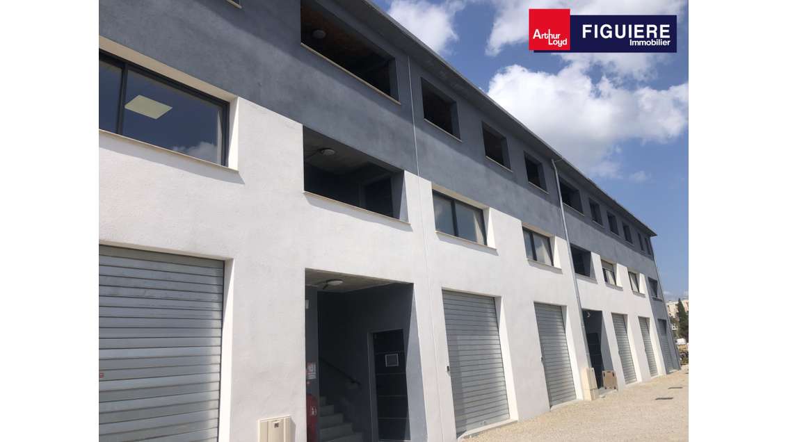 A louer bureaux 80m² R+2 à Salon ZAC de Gandonne
