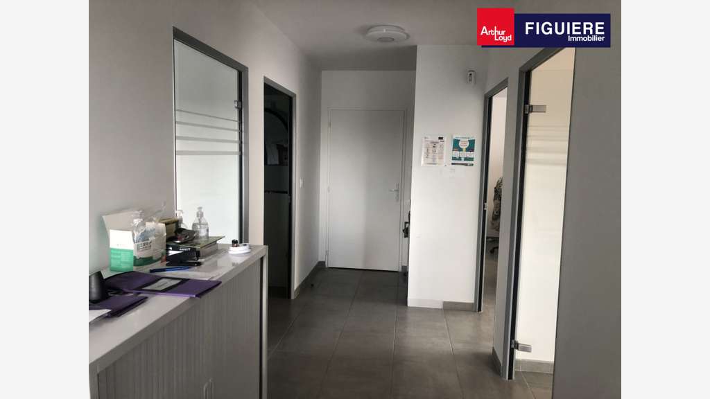A louer bureaux 80m² R+2 à Salon ZAC de Gandonne