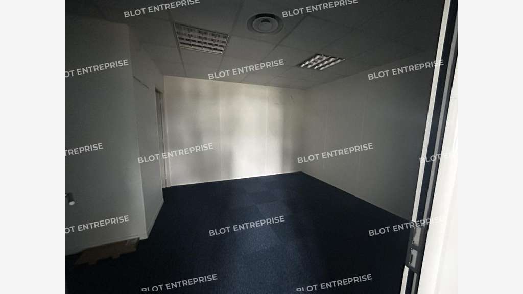 A louer bureaux 193m² ZAC Sainte-Luce-sur-Loire