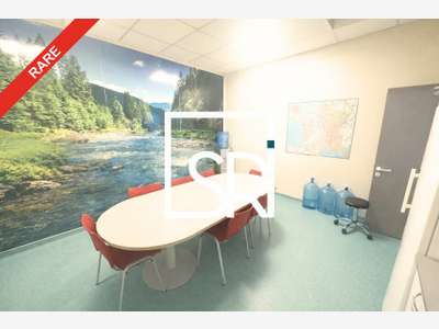 Bureaux meublés de 10 à 111m² à louer Aubière