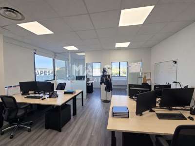 Bureaux à louer 124m² à Chasse sur Rhône