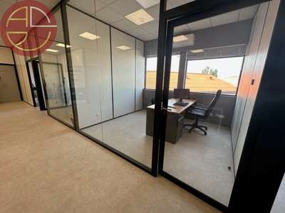 A louer bureaux 290m² Toulouse Nord Est Gramont