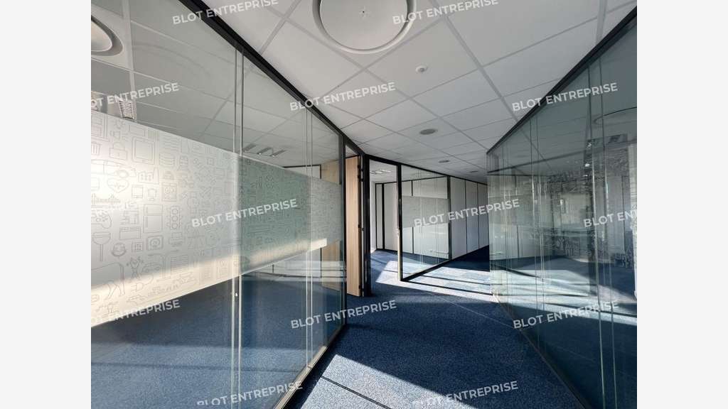 A louer bureaux 440m² R+3 ZAC St Sulpice Rennes
