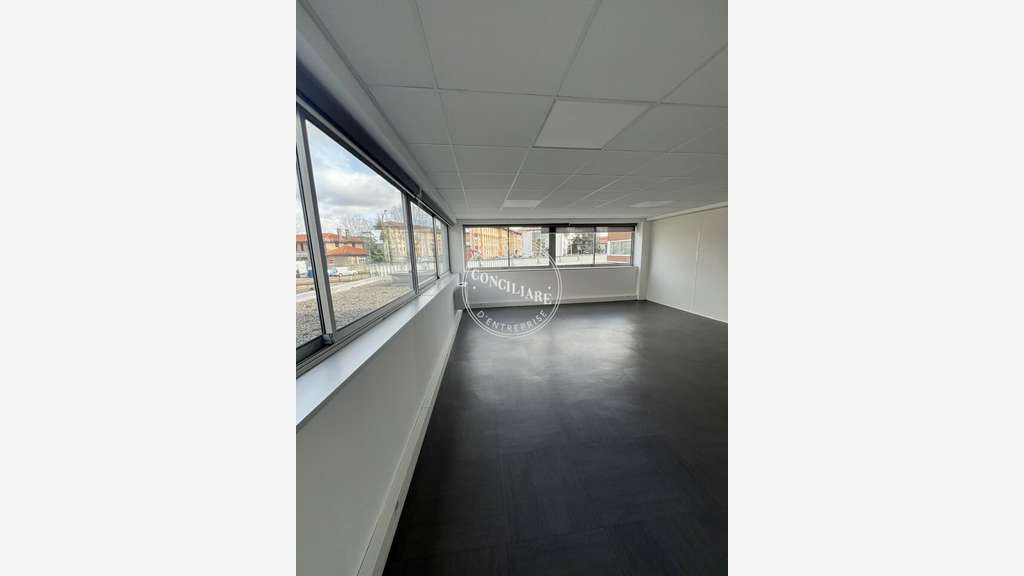 Bureaux à louer à Toulouse Purpan