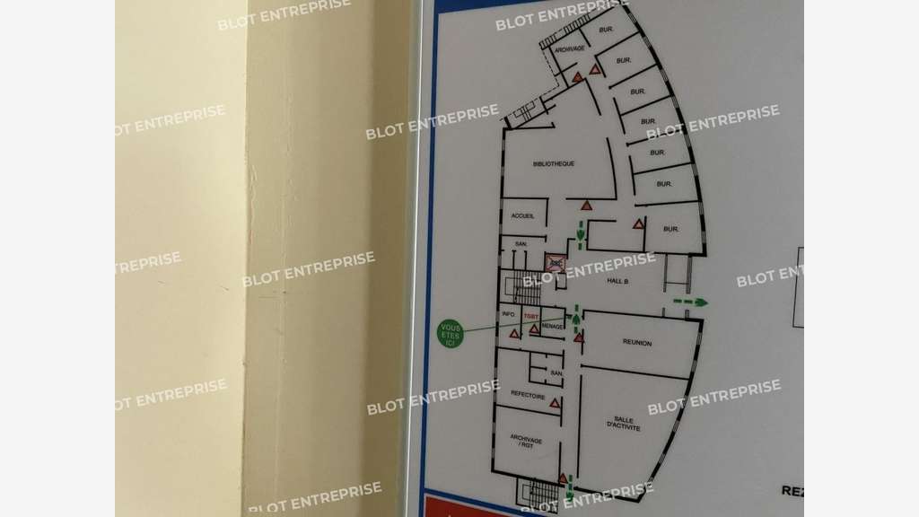 Bureaux 508m² ERP à Guipavas zone de Kergaradec