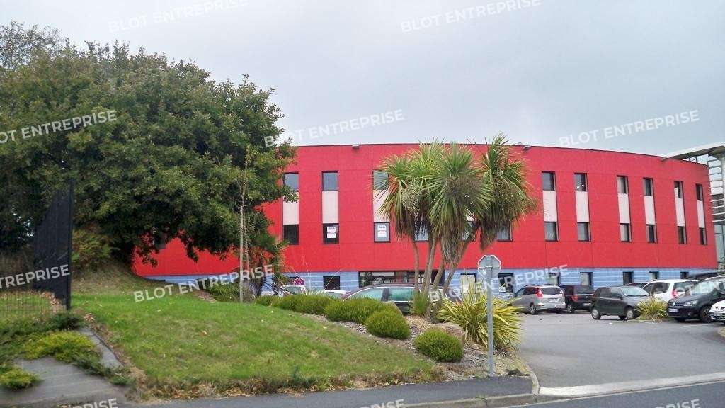Bureaux 508m² ERP à Guipavas zone de Kergaradec