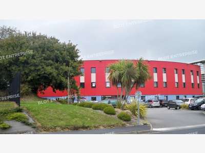 Bureaux 508m² ERP à Guipavas zone de Kergaradec