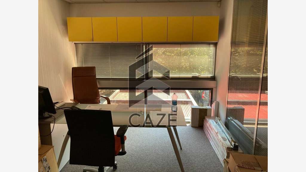 A louer bureaux 205m² à Lormont ZFU proche A10