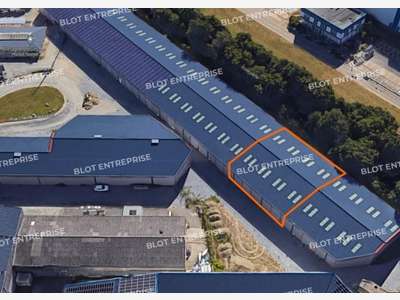 A louer local type industriel 600m² ZA Dinard