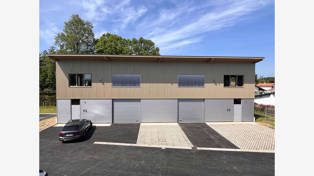 A louer cellule artisanale neuve 182m² à Bayonne