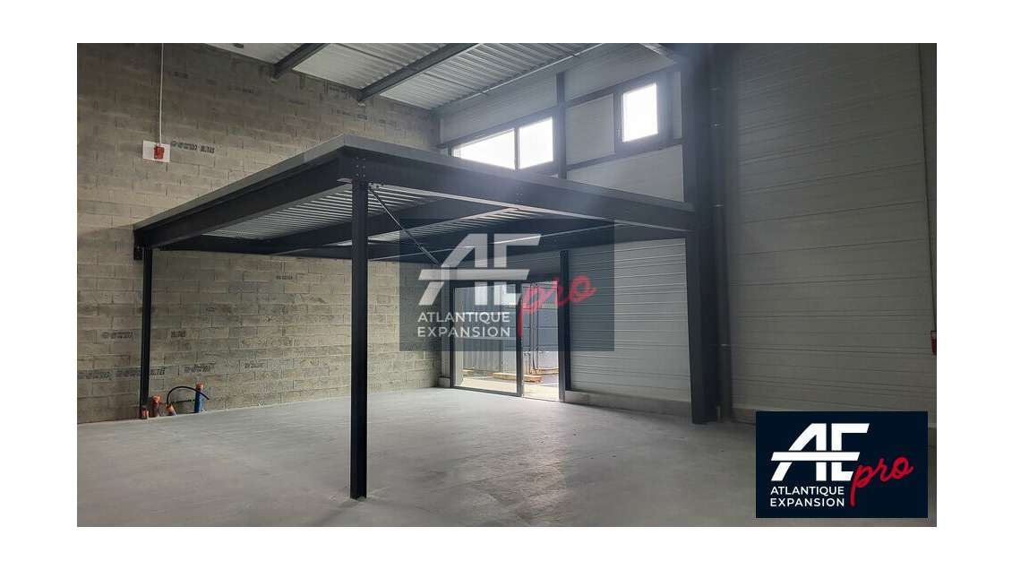 A louer cellule artisanale 191m² ZA proche Savenay