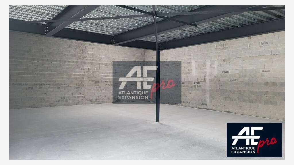 A louer cellule artisanale 191m² ZA proche Savenay