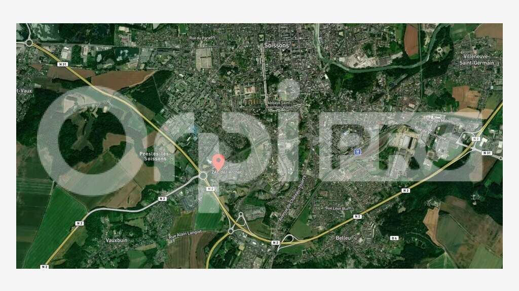 A louer cellule 770m² divisible ZA Soissons