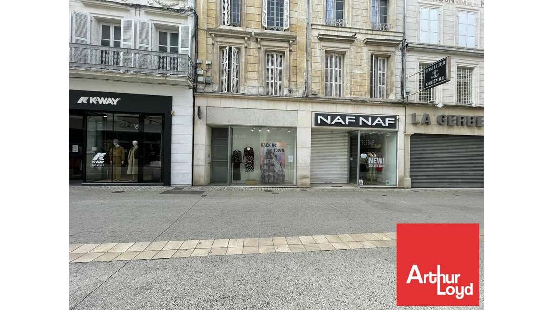 Loue cellule 170m² en rue N°1 hyper centre Niort