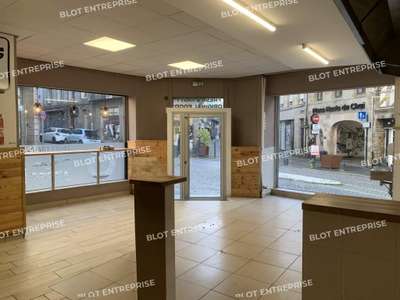 A louer cellule 200m²centre-ville de Saint-Brieuc