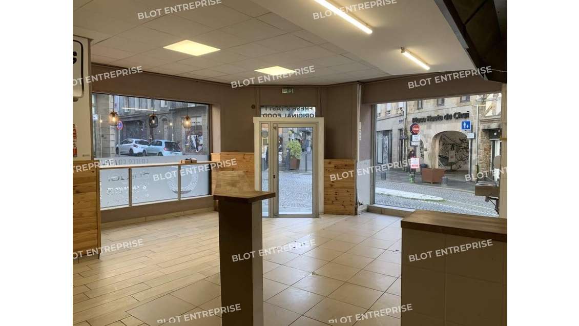 A louer cellule 200m²centre-ville de Saint-Brieuc