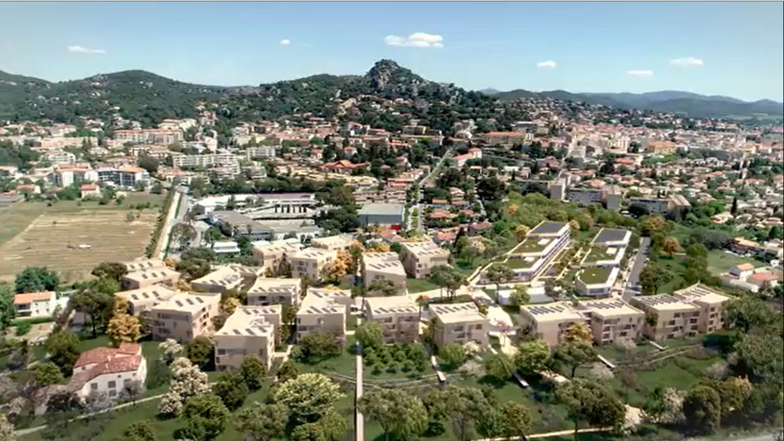 A louer cellule 101m² Hyères ZAC de la Crestade