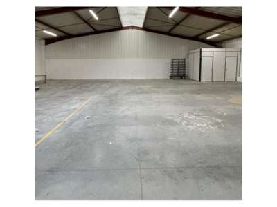 Location Locaux d'activités - Entrepôts à Gasville-Oisème