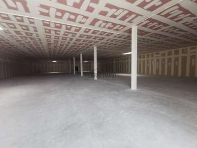 A louer cellules commerciales proche Narbonne A61