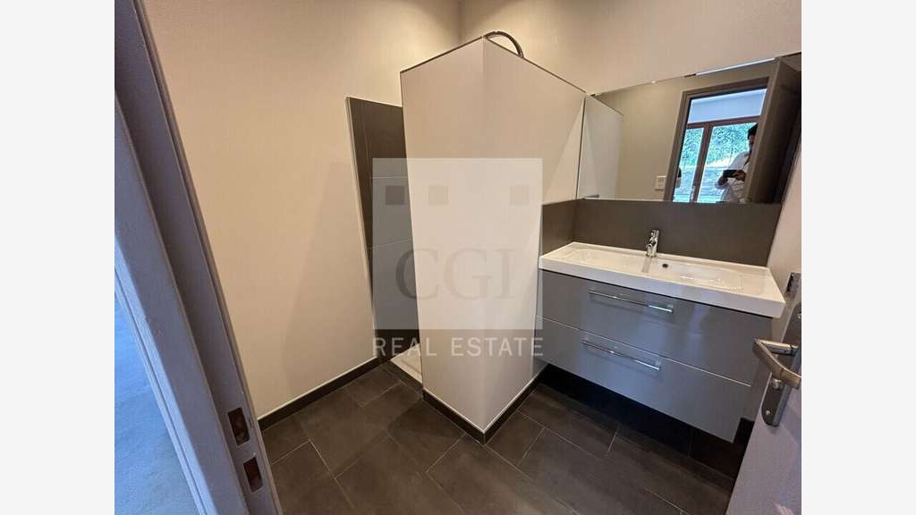 A louer bureaux 128m² RDC à Chaponost