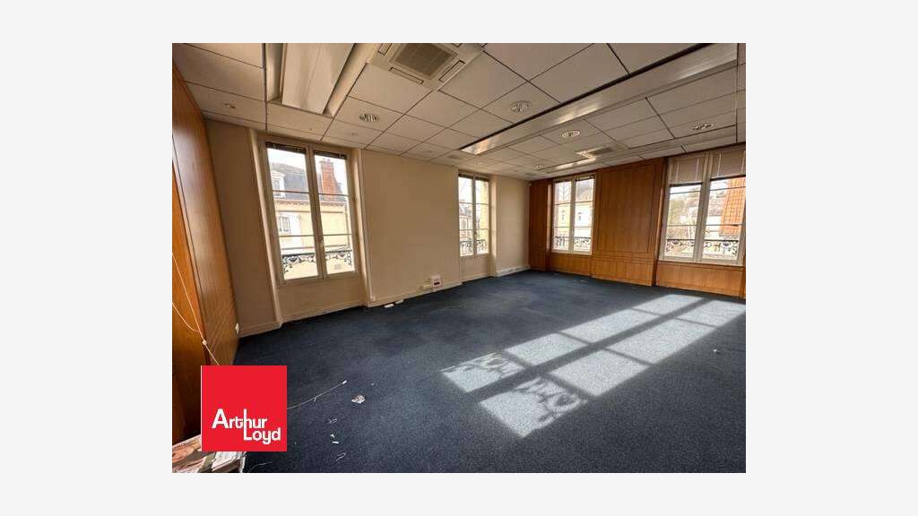 A louer plateau de bureaux 154m² à Chartres centre