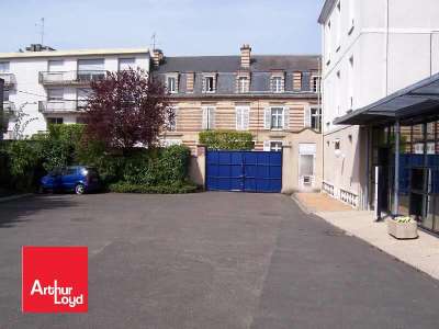 A louer bureaux cloisonnés de 227m² à Chartres
