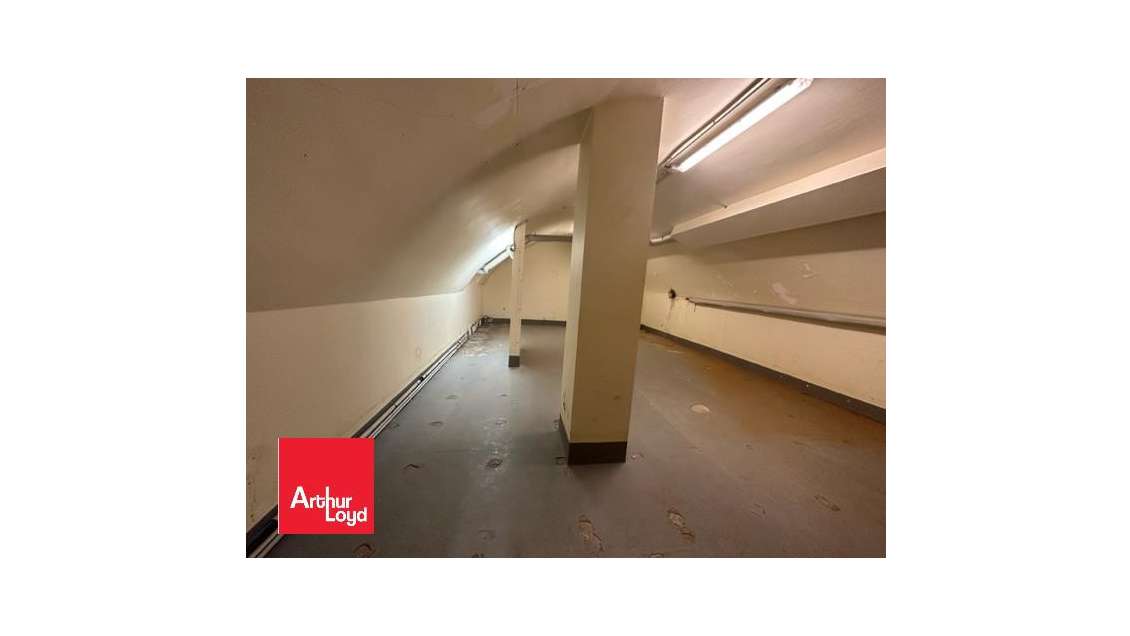 Loue réserve de 50m² en plein centre de Chartres