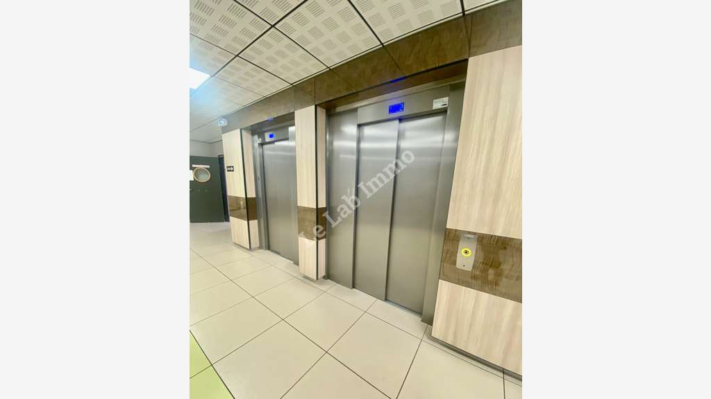 Loue bureau 16m² au Havre Clinique Francois 1ER
