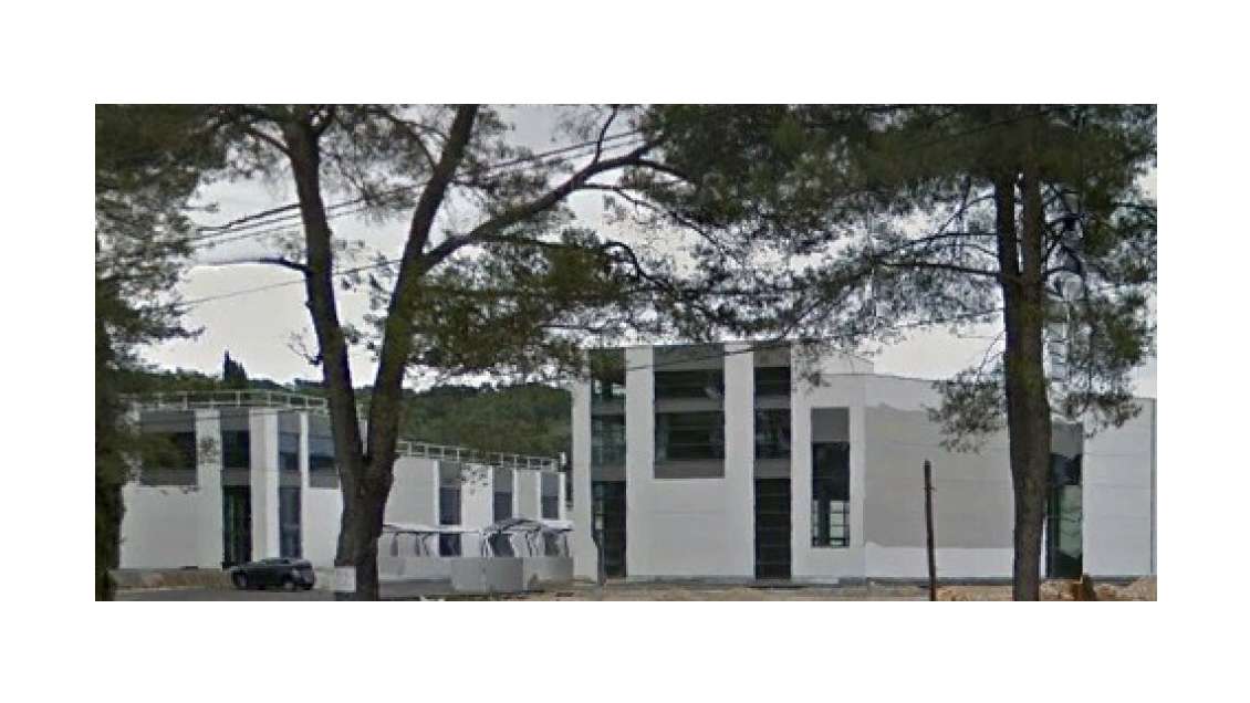 Location commerce 285m² à Mougins 