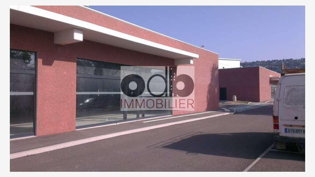 Commerce à louer ZAC Montauroux