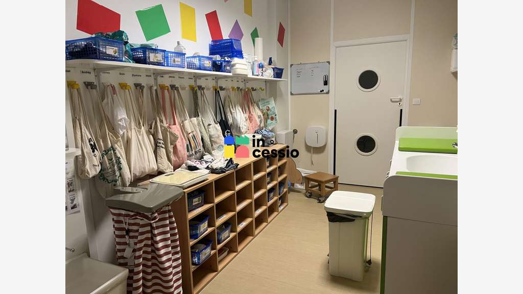 A louer crèche 367m² Le Mans gare TGV Novaxis