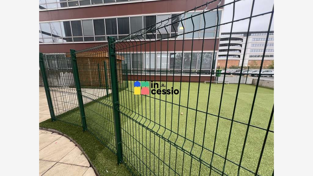 A louer crèche 367m² Le Mans gare TGV Novaxis