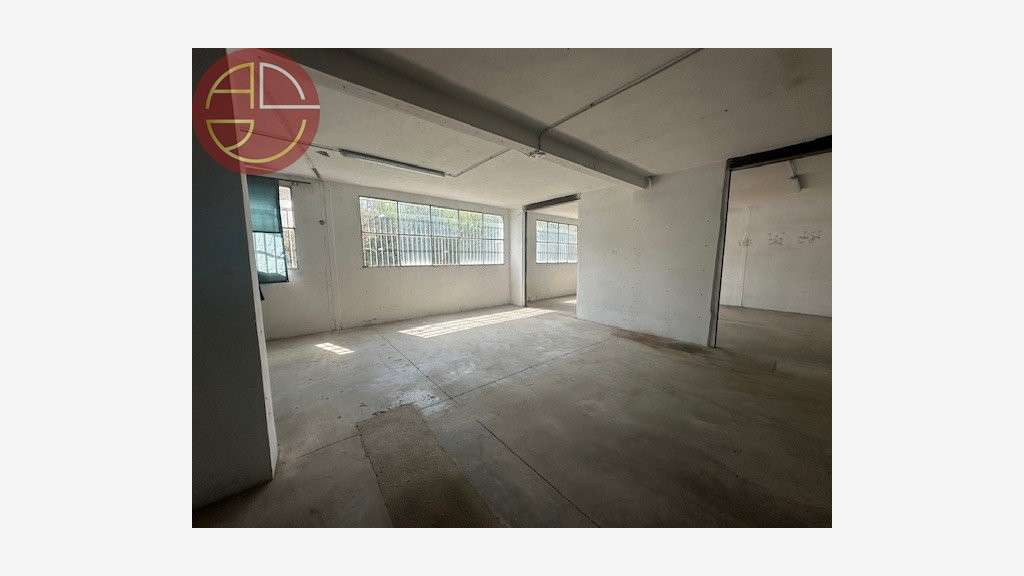A louer dépôt 370m² proche rocade à Launaguet