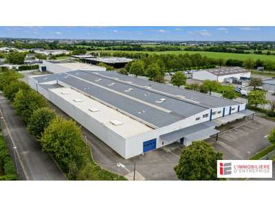 Location Locaux d'activités - Entrepôts à Domloup