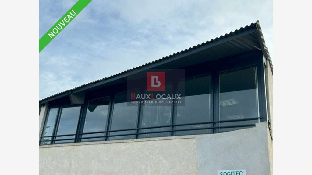 Bureaux 167m² + parkings à louer en ZI à Eguilles