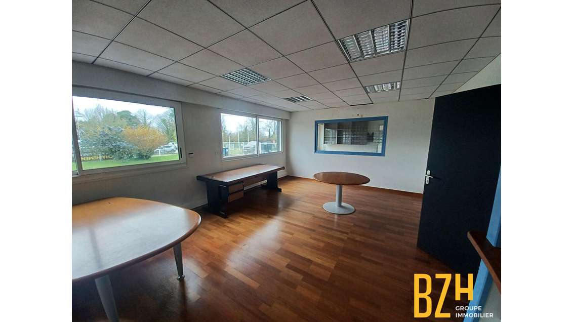 Ensemble de bureaux 120m² à louer à Lorient