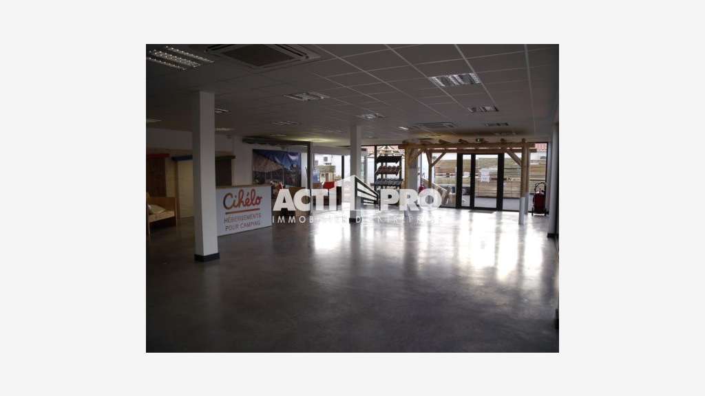 À louer local d'activité 1000m² Argelès/mer