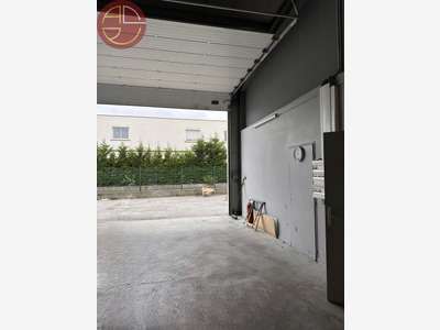 A louer entrepôt 250m² ZI dynamique à Colomiers