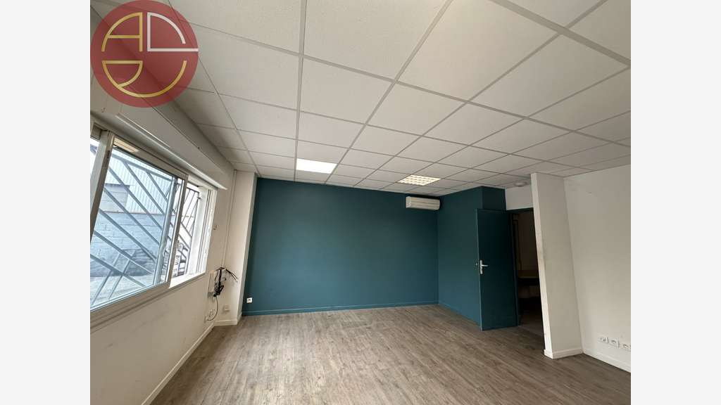 A louer entrepôt 250m² ZI dynamique à Colomiers