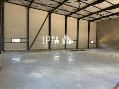 A louer entrepôt 400m² Brignoles ZA Nicopolis