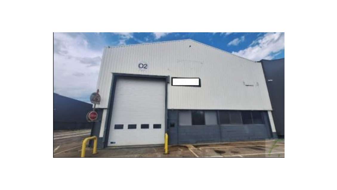 A louer entrepôt 350m² site industriel Pontcharra