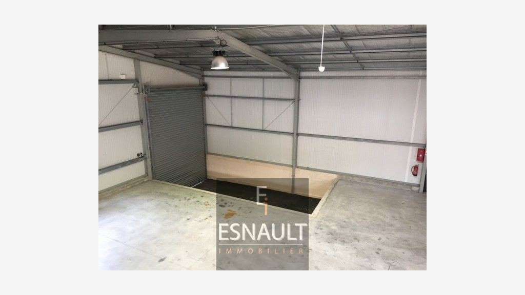 A louer local d'activité 1180m² ZA Sète Agglopôle