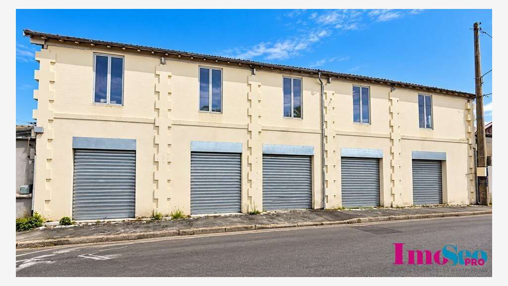 Entrepôt 50m² à louer à Bègles