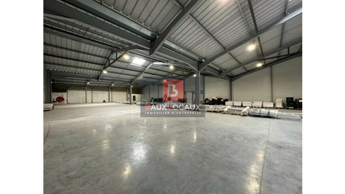 A louer entrepôt logistique à Caumont-sur-Durance