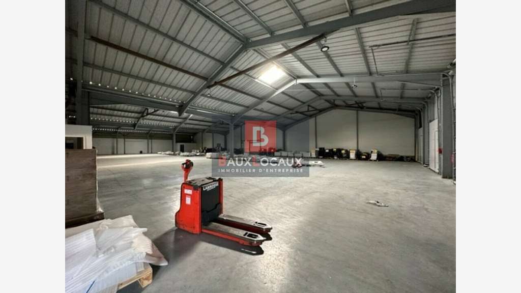 A louer entrepôt logistique à Caumont-sur-Durance